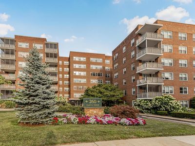 260 Garth Road #7J4, Scarsdale, NY, 10583