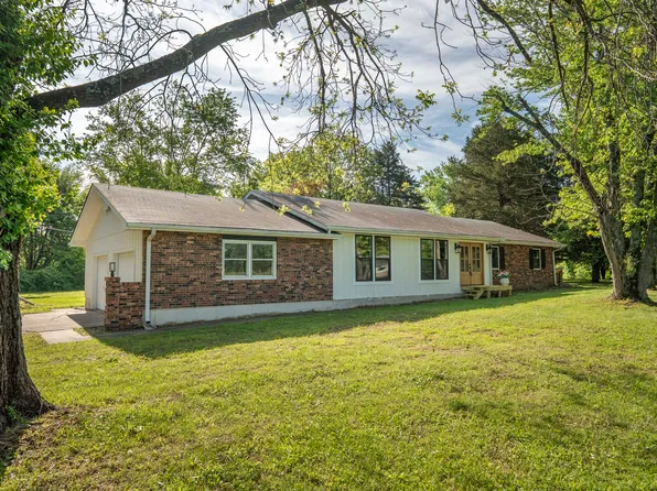 5816 E Farm Road 168, Rogersville, MO 65742