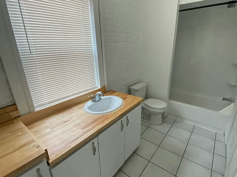 1701 Fulton Rd #5 — Photo 4