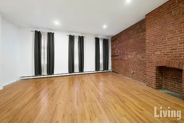 Rented by Living New York | media 23