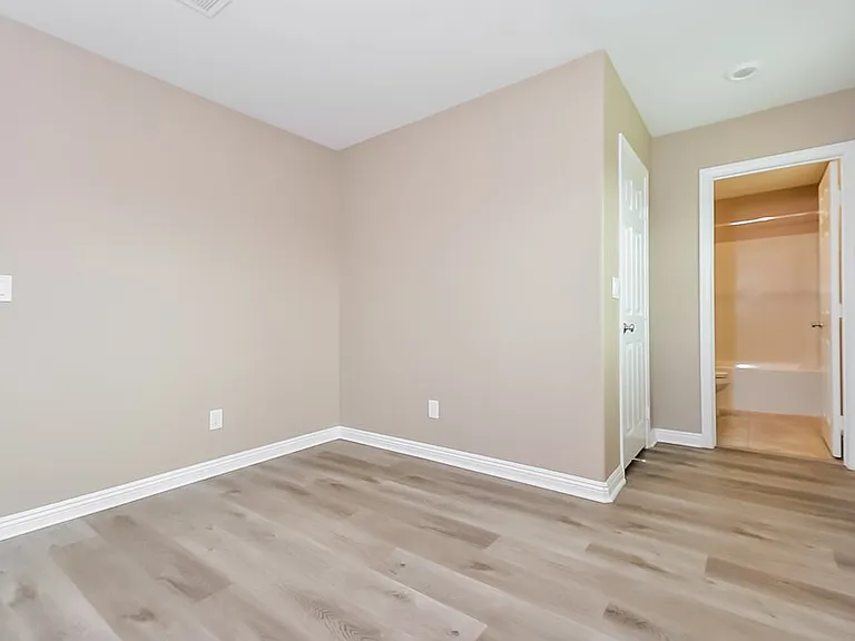878 Cherry Glen Pl — Photo 17