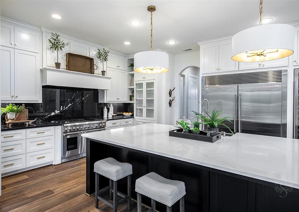 1st image of 10407 Prescott Glen Ln