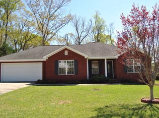 211 Birchwood Ln, Dothan, AL 36301