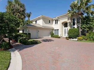 701 Seaview Dr, Juno Beach, FL 33408