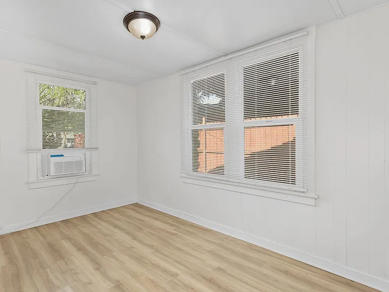 1359 Jasper Ave #2 — Photo 41