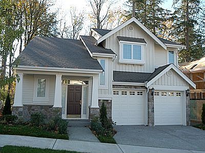 1st image of 1458 26th Ave NE