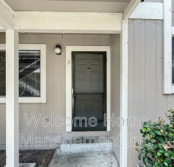 15640 Usher St #3 — Photo 1