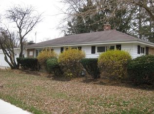 1711 W Olive St, Arlington Heights, IL 60004