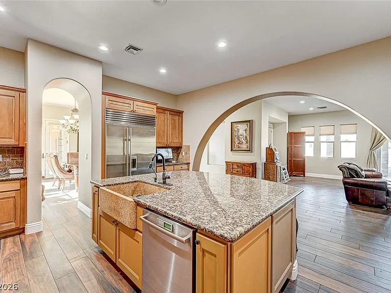 8490 Via De Bellasidra Ct — Photo 23