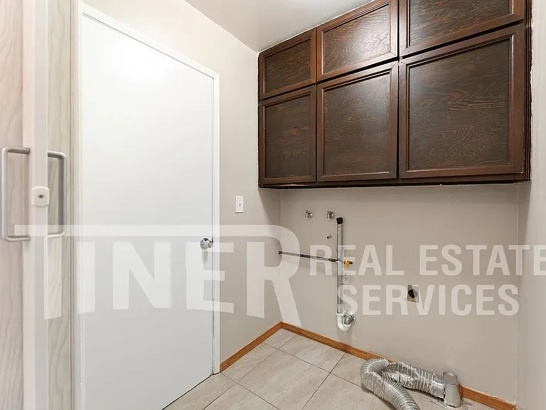 6167 Oakgreen Cir — Photo 21
