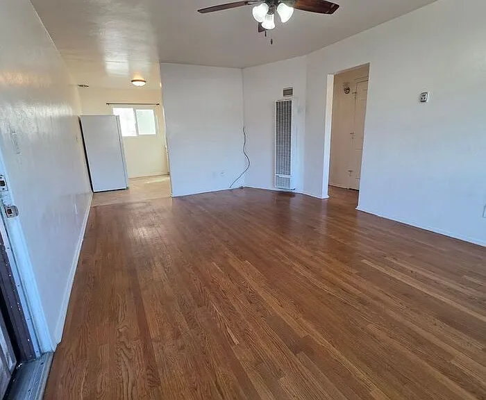 4415 Rosebud Ln #A — Photo 2
