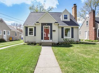 2457 Almont Ave SE, Grand Rapids, MI 49507