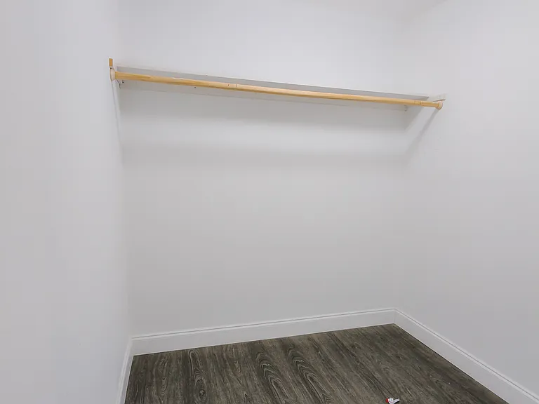 1222 S Peachtree Rd — Photo 22