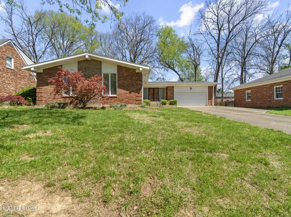 1007 Williamsburg Ct, Saint Matthews, KY 40207