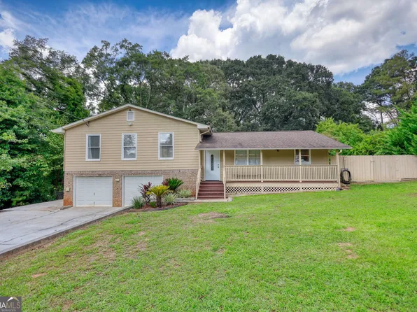 1042 Duke Dr SE, Conyers, GA 30013