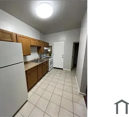 613 Glenwood Ave — Photo 8