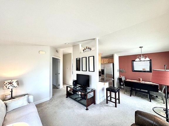 5th image of 32 Oceanview Ave #32