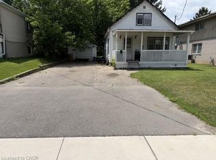 391 Lawrence Ave, Kitchener, ON N2M 1Y7