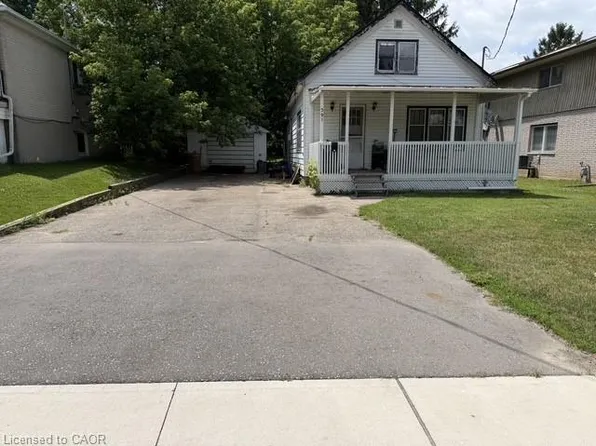391 Lawrence Ave, Kitchener, ON N2M 1Y7
