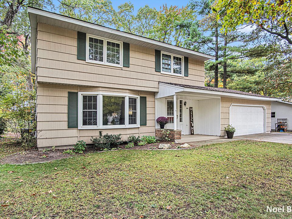 1st image of 1741 Bonneville Dr