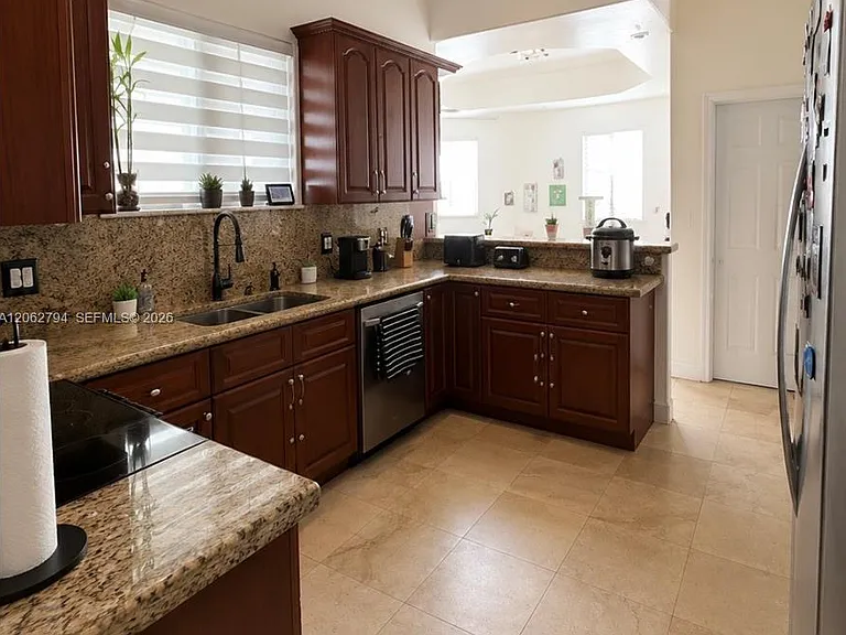 14480 SW 292nd St — Photo 3