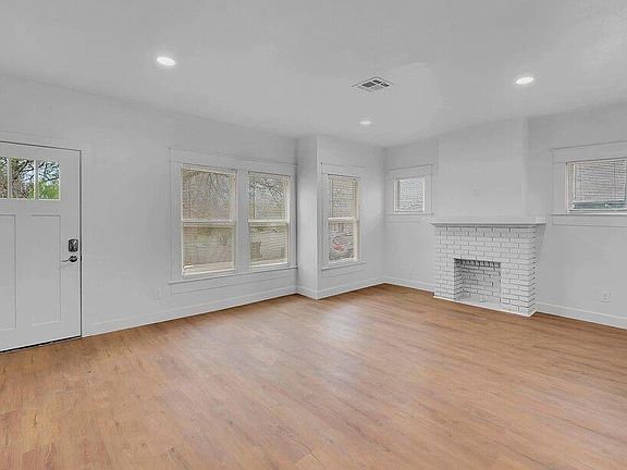5th image of 1602 Mitchell Ave