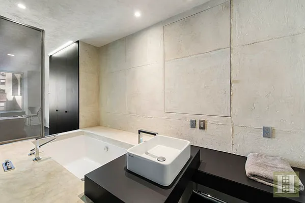 Rented by Halstead Real Estate | media 22