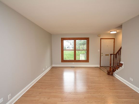4th image of 1773 Bristol Walk
