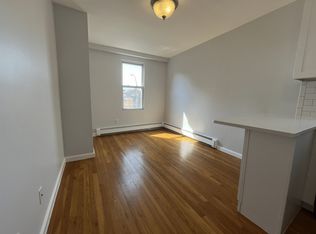 573 6th Ave #3A, Brooklyn, NY 11215