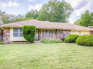 1723 S Melrose Dr, Bartlesville, OK 74006