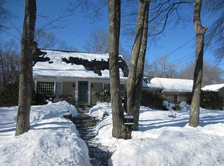 60 Linden Rd, Barrington, RI 02806