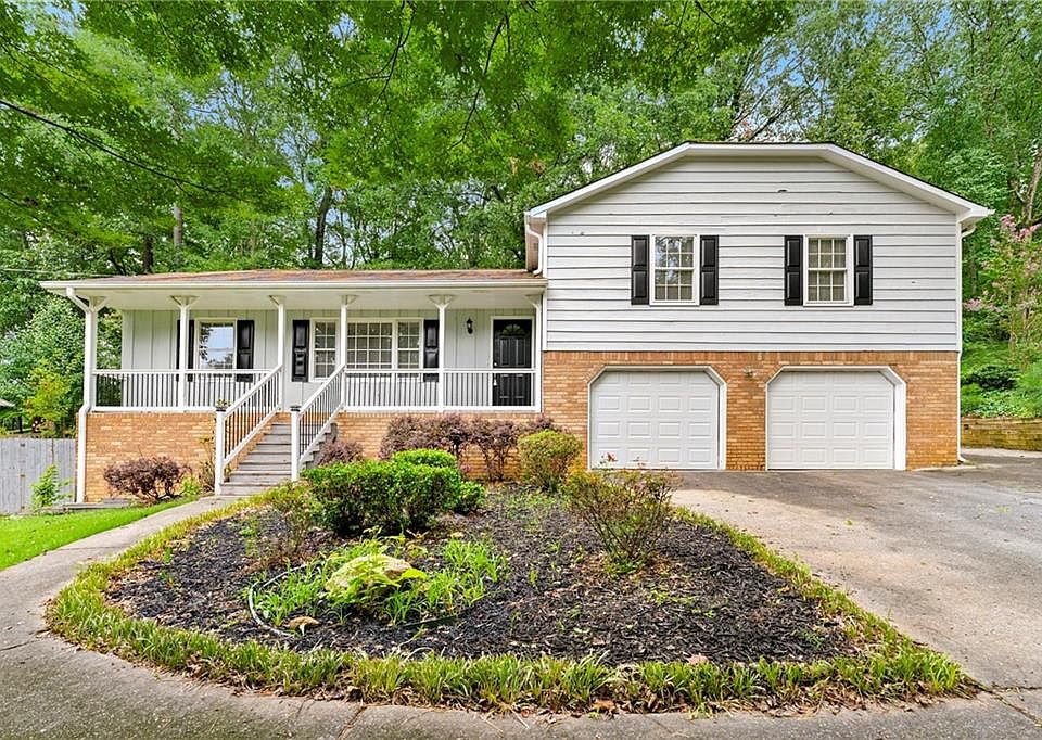 1st image of 2140 Spalding Dr