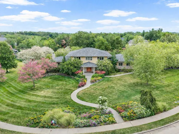 2504 Snowberry Cir, Columbia, MO 65201