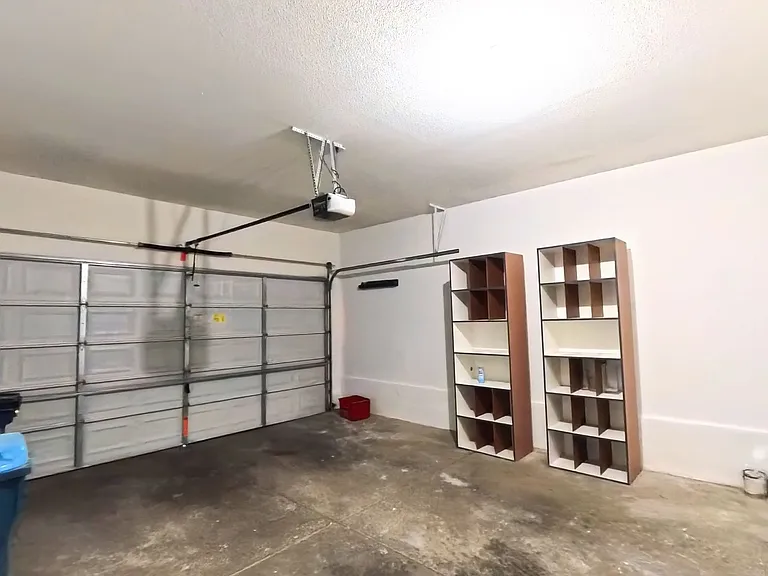 10403 Adams Chase St — Photo 17