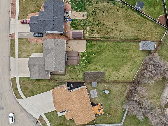 4th image of 2600 Heritage Dr