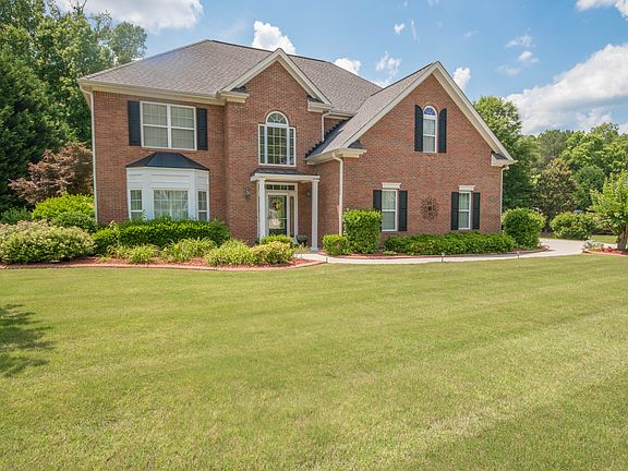 2nd image of 170 Keaton Dr