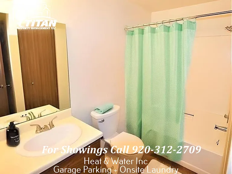 2124 Henry St #12 — Photo 5