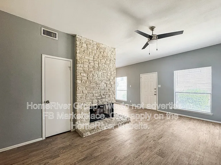 15014 Spring Crk #102 — Photo 3