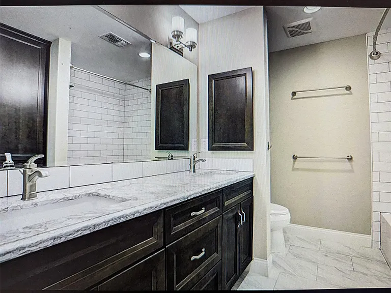2826 Edgewood Dr — Photo 11