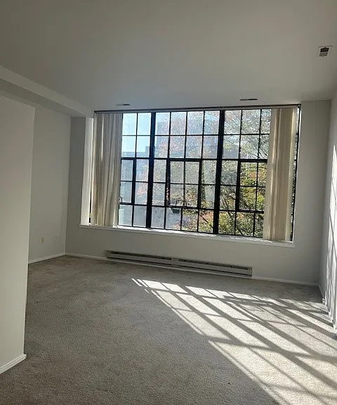 231 Race St #H — Photo 1