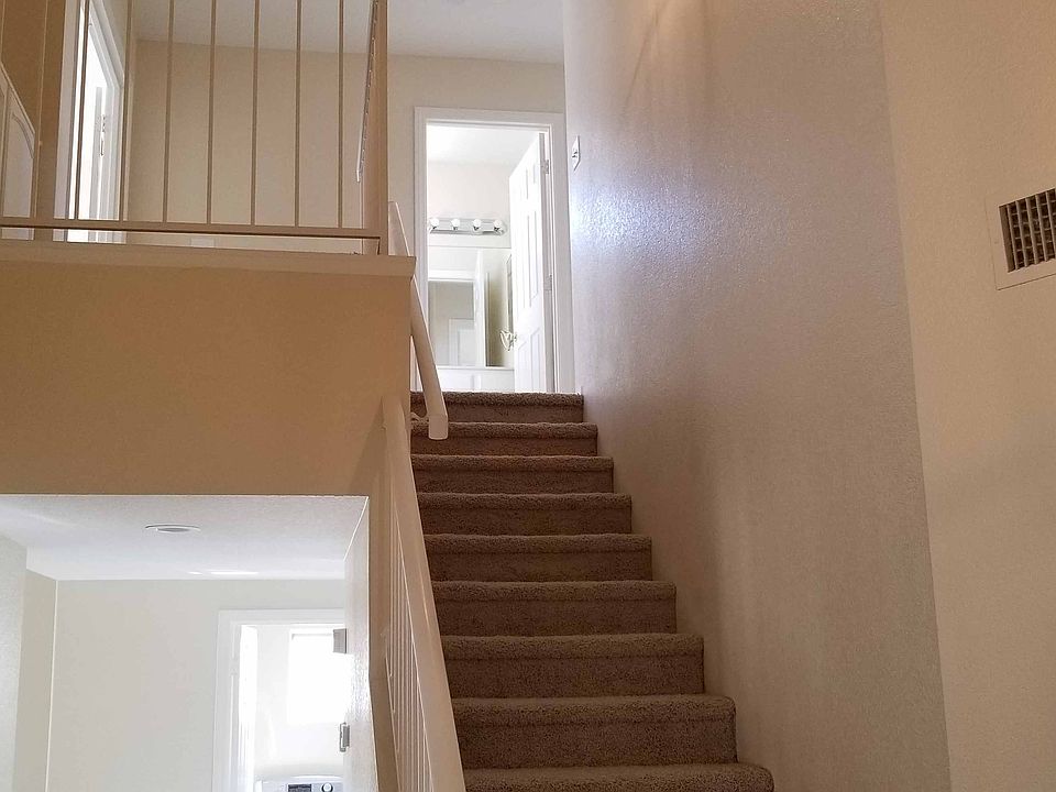 1st image of 2820 Yorkshire Ave