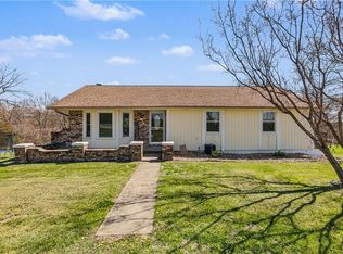 6721 SE Isley Dr, Holt, MO 64048