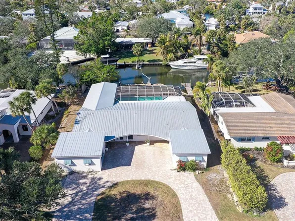 5072 Higel Ave, Sarasota, FL 34242