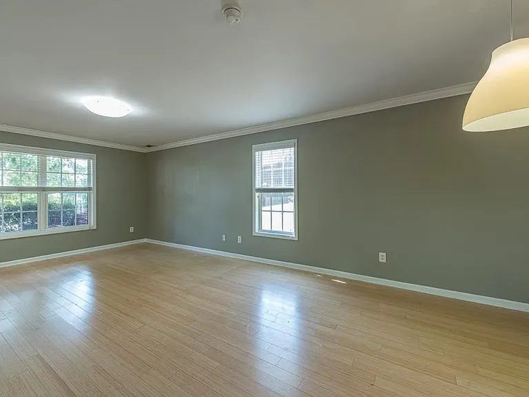 2696 Silver Hill Ter SE — Photo 10