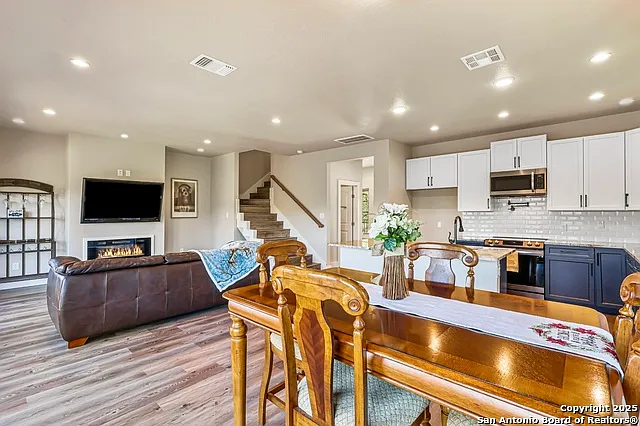 1216 Canyon Lake Dr — Photo 11