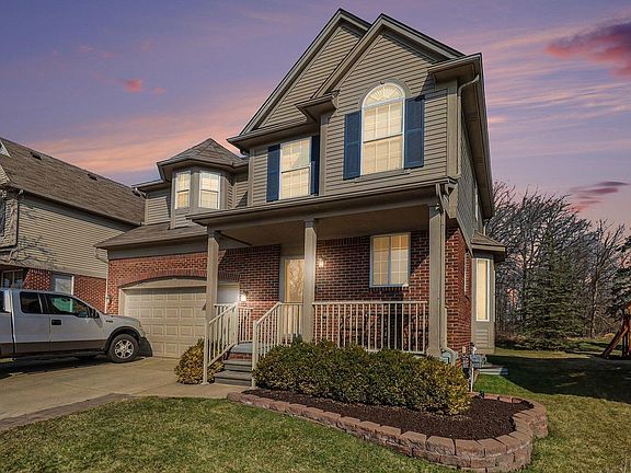2nd image of 28294 Cottage Ln