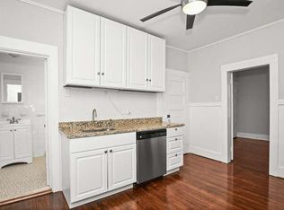 31 Pierce St #2, Fairfield, CT 06825