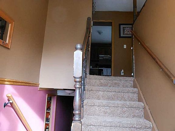 5th image of 2248 Broadway Ave