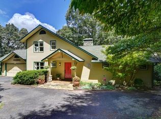 38 Applecross Rd, Weaverville, NC 28787