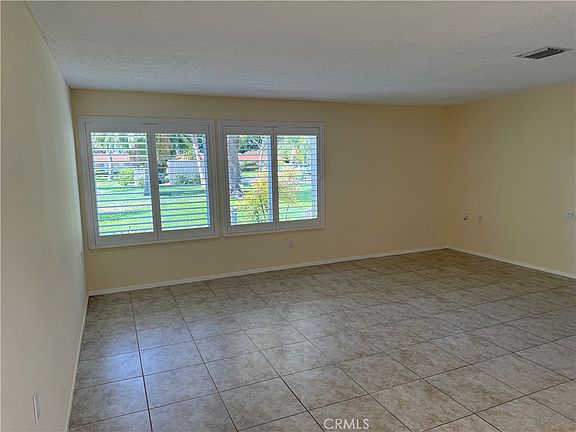 5th image of 2246 Via Mariposa E Unit B